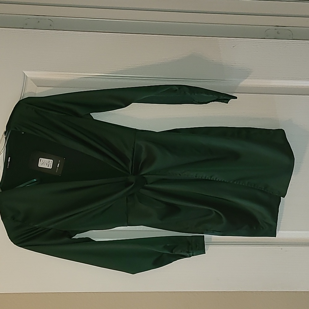 Fashion Nova Dress Satin Emerald Green  Woman Sz S NWT